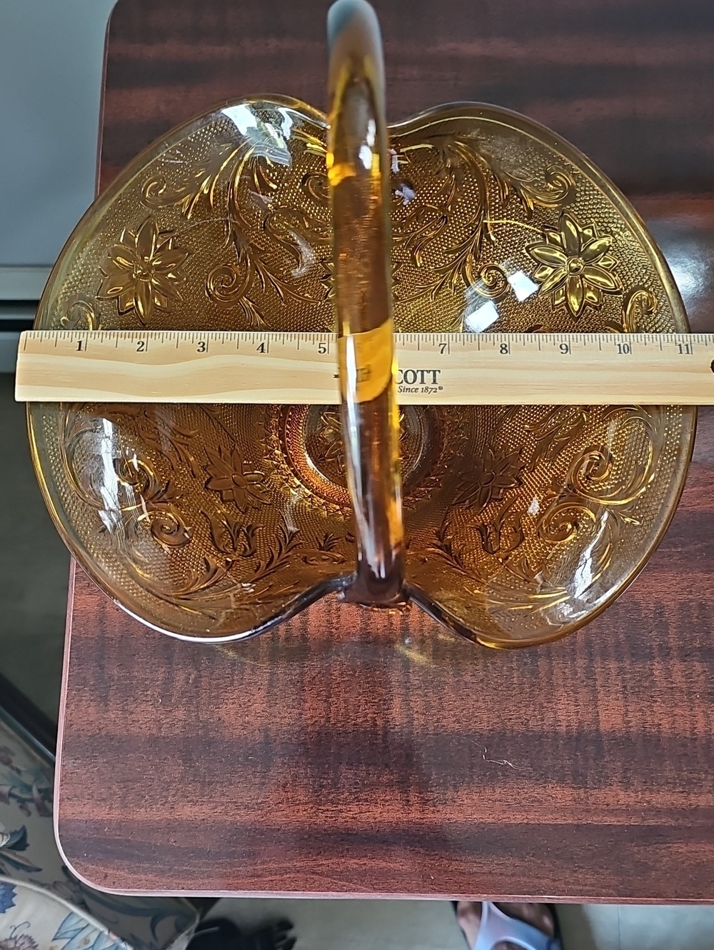 Vintage Indiana Tiara Sandwich Amber Glass Basket with Handle - Picture 7 of 8